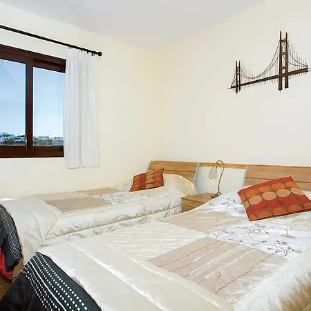 Vila Playa Blanca Sleeps 8 Air Con Wifi Playa Blanca (Lanzarote)